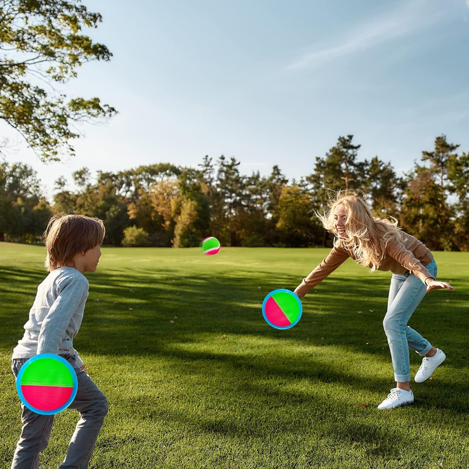 TossMaster™: Ultimate Kids Toss and Catch Game Set - Perfect for Beach, Pool, and Outdoor Fun!