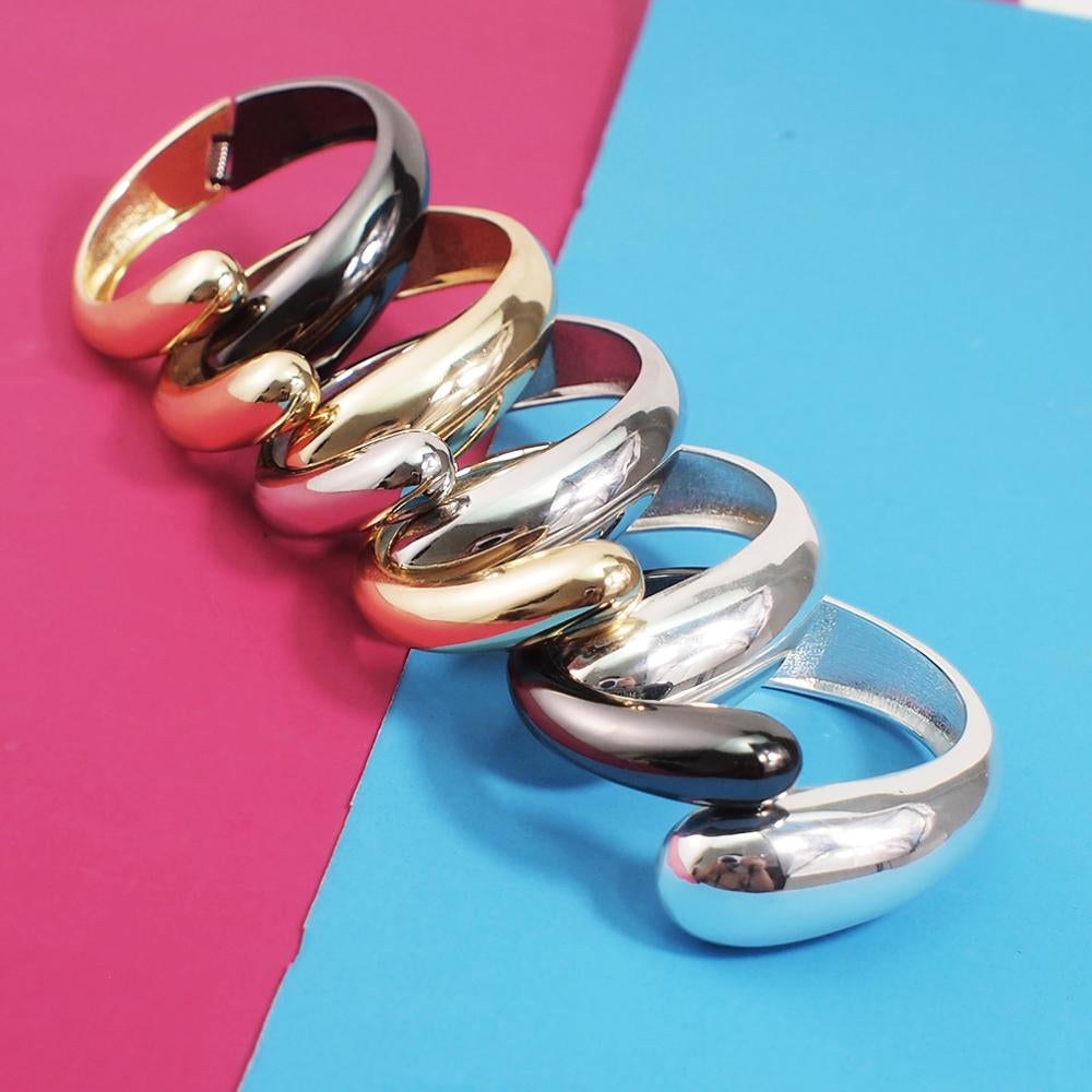 ChicFusion™: Alloy Harmony Bracelet Collection